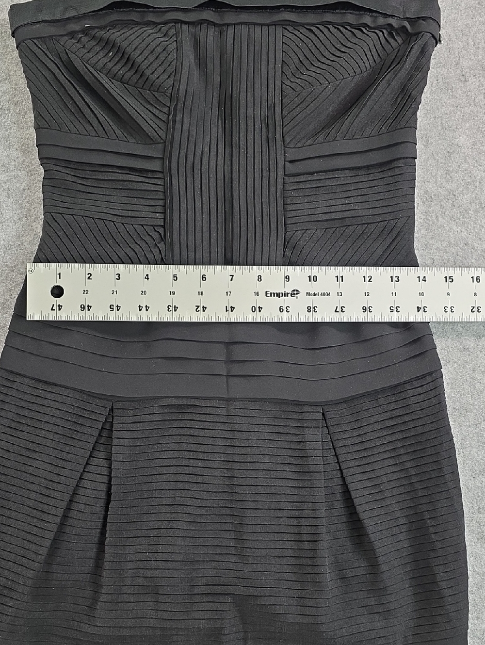 Diane Von Furstenberg 100% Silk Strapless Black Pleated Bandage Dress - Picture 5 of 9